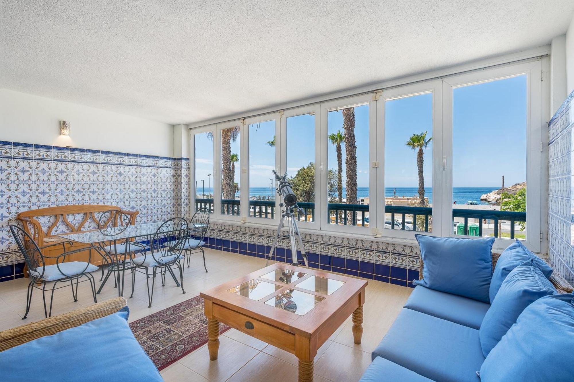 The Beach House At Playa Салобрения Экстерьер фото